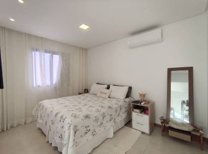 Casa Para Vender com 03 quartos 01 suítes no bairro Escolha um bairro... em Salvador