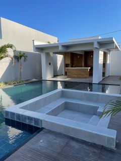 CASAS ALTO PADRÃO - TABAPUA / CAUCAIA - MANJERON RESIDENCE
