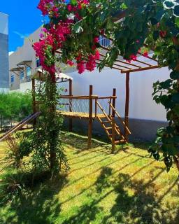 RESIDENCIAL DE DUPLEX NA PRAIA DO PACHECO