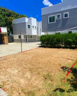 RESIDENCIAL DE DUPLEX NA PRAIA DO PACHECO