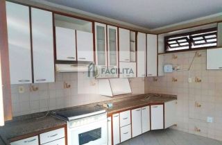 CASA NO BAIRRO SUISSA