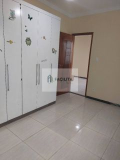 CASA EM RESIDENCIAL NA ATALAIA