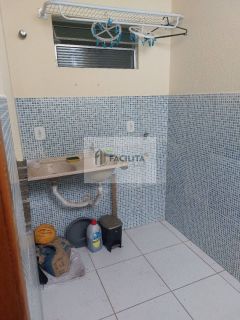 CASA EM RESIDENCIAL NA ATALAIA