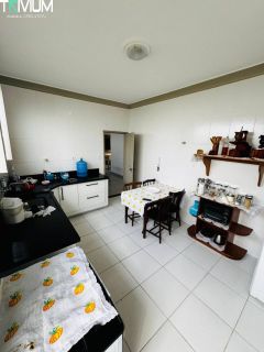 Casa Térrea à Venda | Coroa do Meio