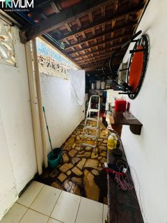 Casa Térrea à Venda | Coroa do Meio