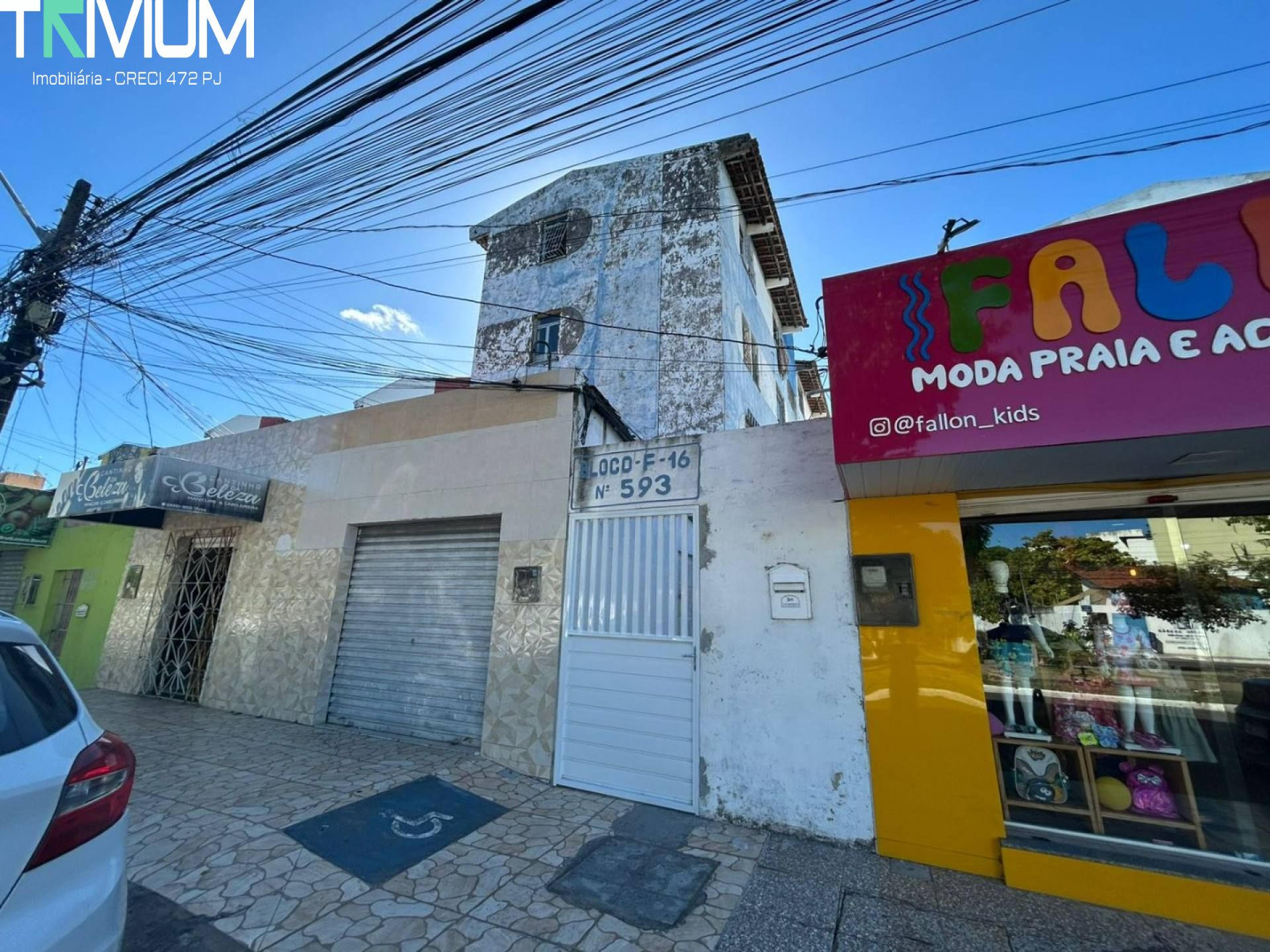 APARTAMENTO – CONJUNTO AUGUSTO FRANCO | FAROLÂNDIA