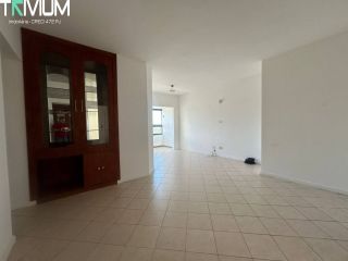 GOLDEN GATE – APARTAMENTO AMPLO PARA LOCAÇÃO