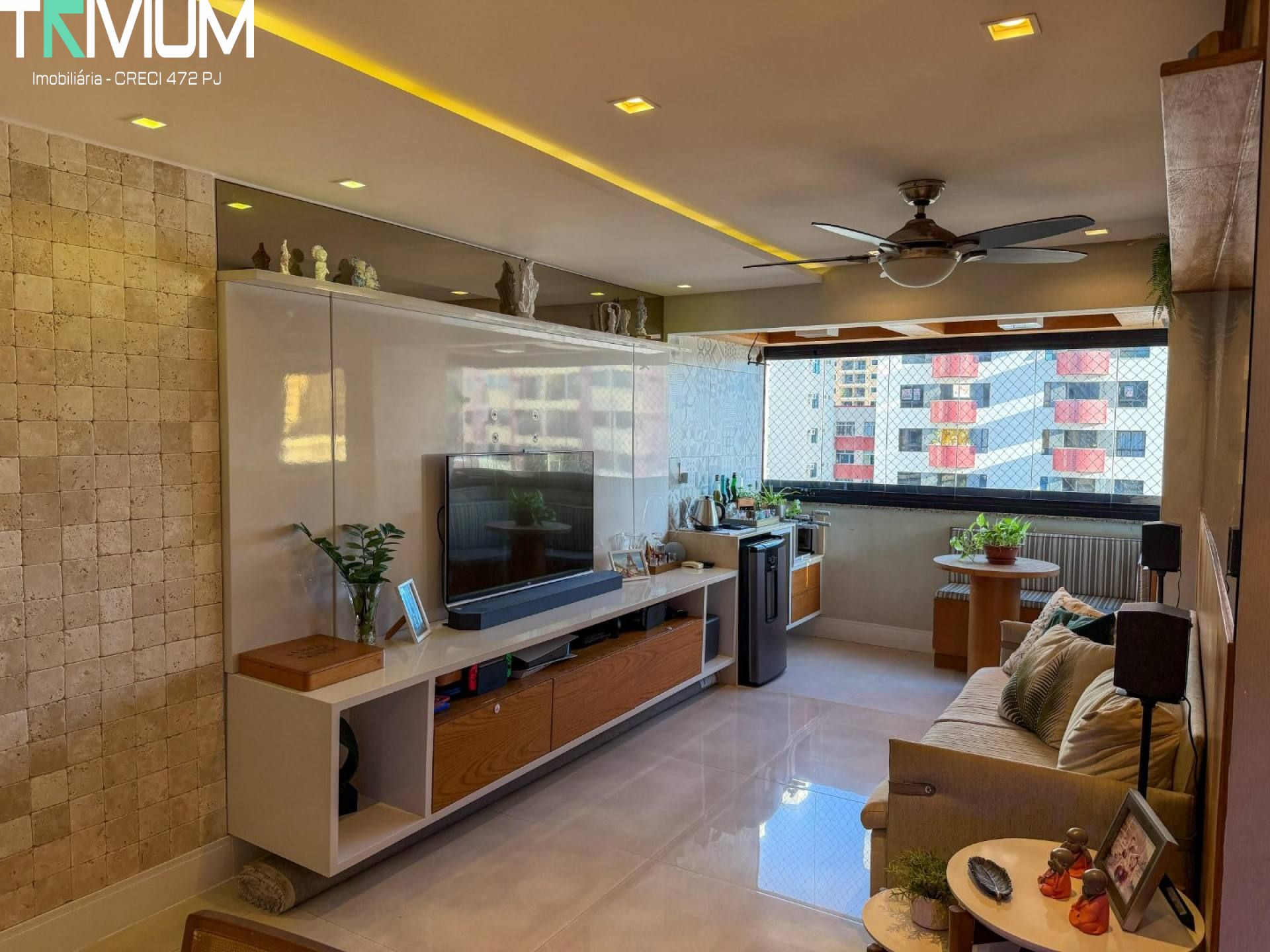 METRÓPOLIS RESIDENCE – VARANDA AMPLIADA E AMBIENTES INTEGRADOS NO GRAGERU