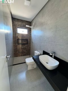 CONDOMÍNIO PADANG – CASA 3/4 COM SUÍTE | 137m² | 2 VAGAS | TERRENO AMPLO