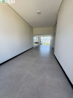 CONDOMÍNIO PADANG – CASA 3/4 COM SUÍTE | 137m² | 2 VAGAS | TERRENO AMPLO