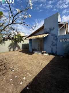 OPORTUNIDADE ÚNICA NA ARUANA | CASA 4/4 SENDO 1 SUÍTE | ARACAJU