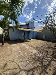 OPORTUNIDADE ÚNICA NA ARUANA | CASA 4/4 SENDO 1 SUÍTE | ARACAJU