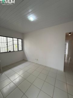 OPORTUNIDADE ÚNICA NA ARUANA | CASA 4/4 SENDO 1 SUÍTE | ARACAJU