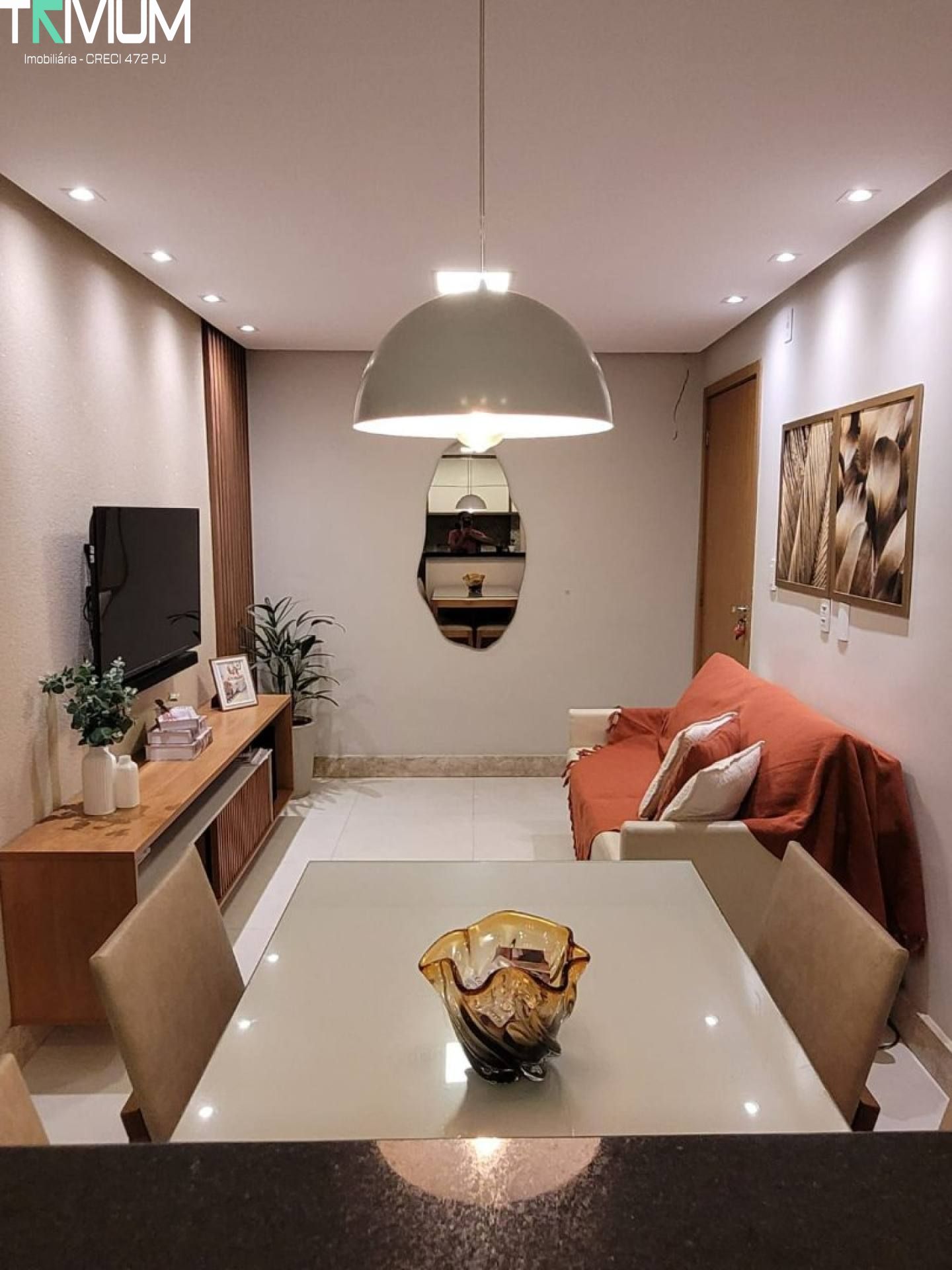 APARTAMENTO 2/4 REFORMADO – ALAMEDAS DA JABOTIANA – 2º ANDAR