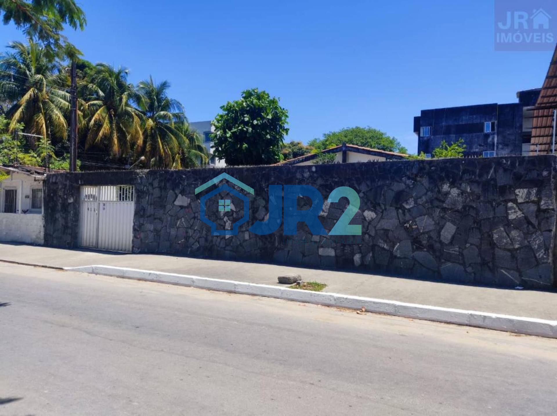 CASA  ALUGUEL/ RUA da ARVORE / 50M DA PRAIA