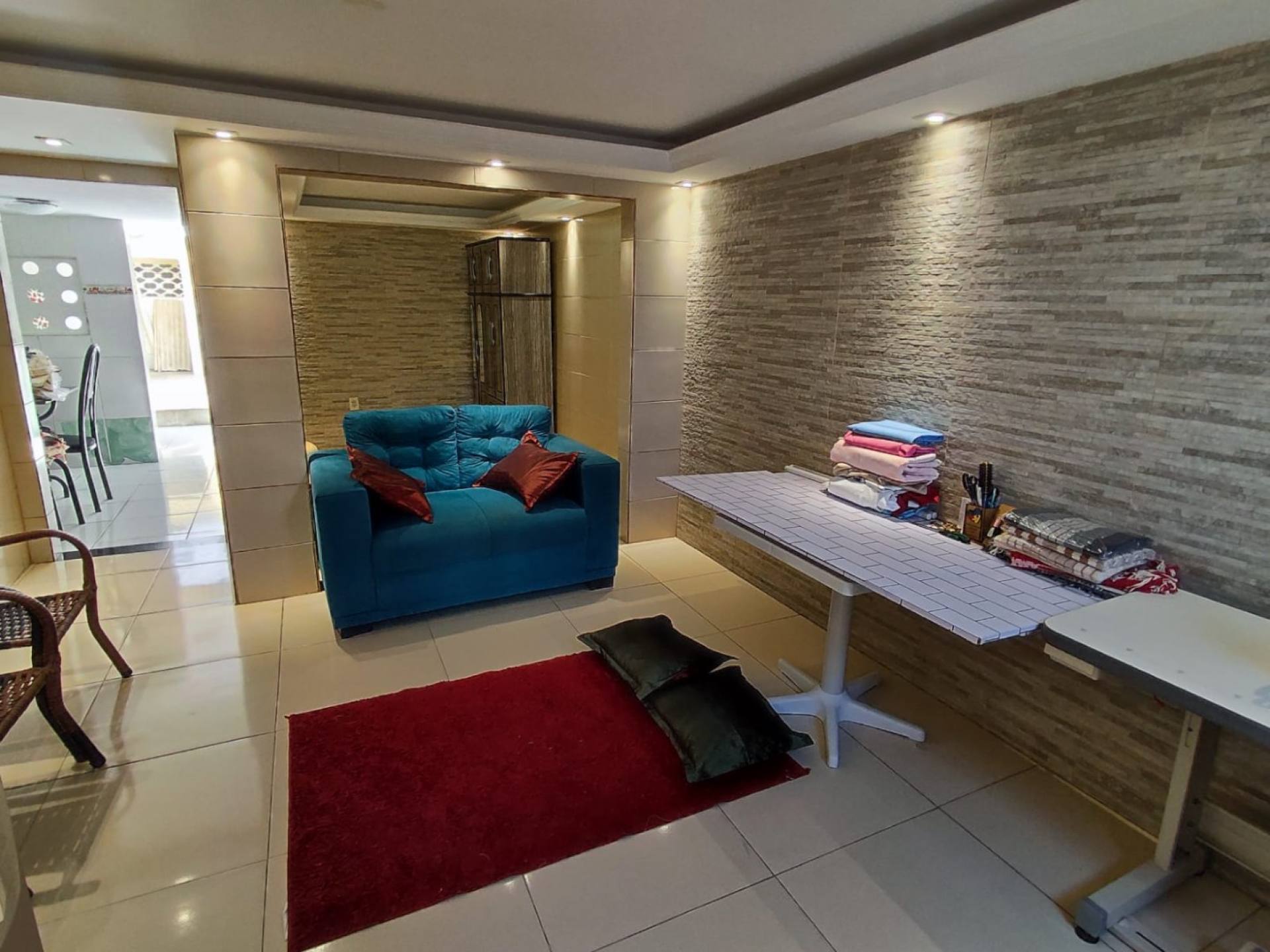 Casa à Venda em Piedade - Prox. da Orla de Piedade