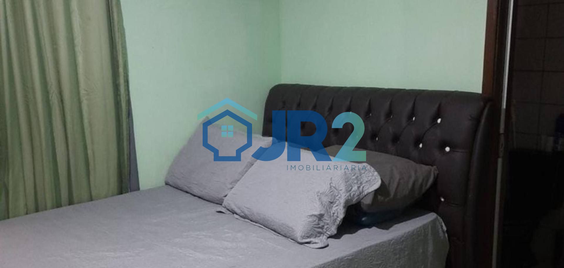Apartamento com Piscina - do  Lado Colégio EVOLUÇÃO