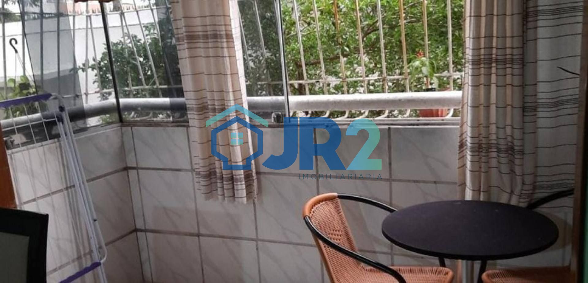 Apartamento com Piscina - do  Lado Colégio EVOLUÇÃO