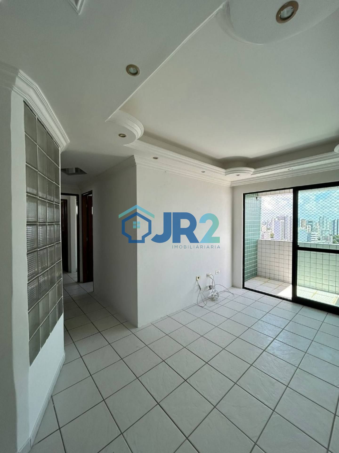 APARTAMENTO COM VISTA PARA O MAR EM CANDEIAS - pense na vista