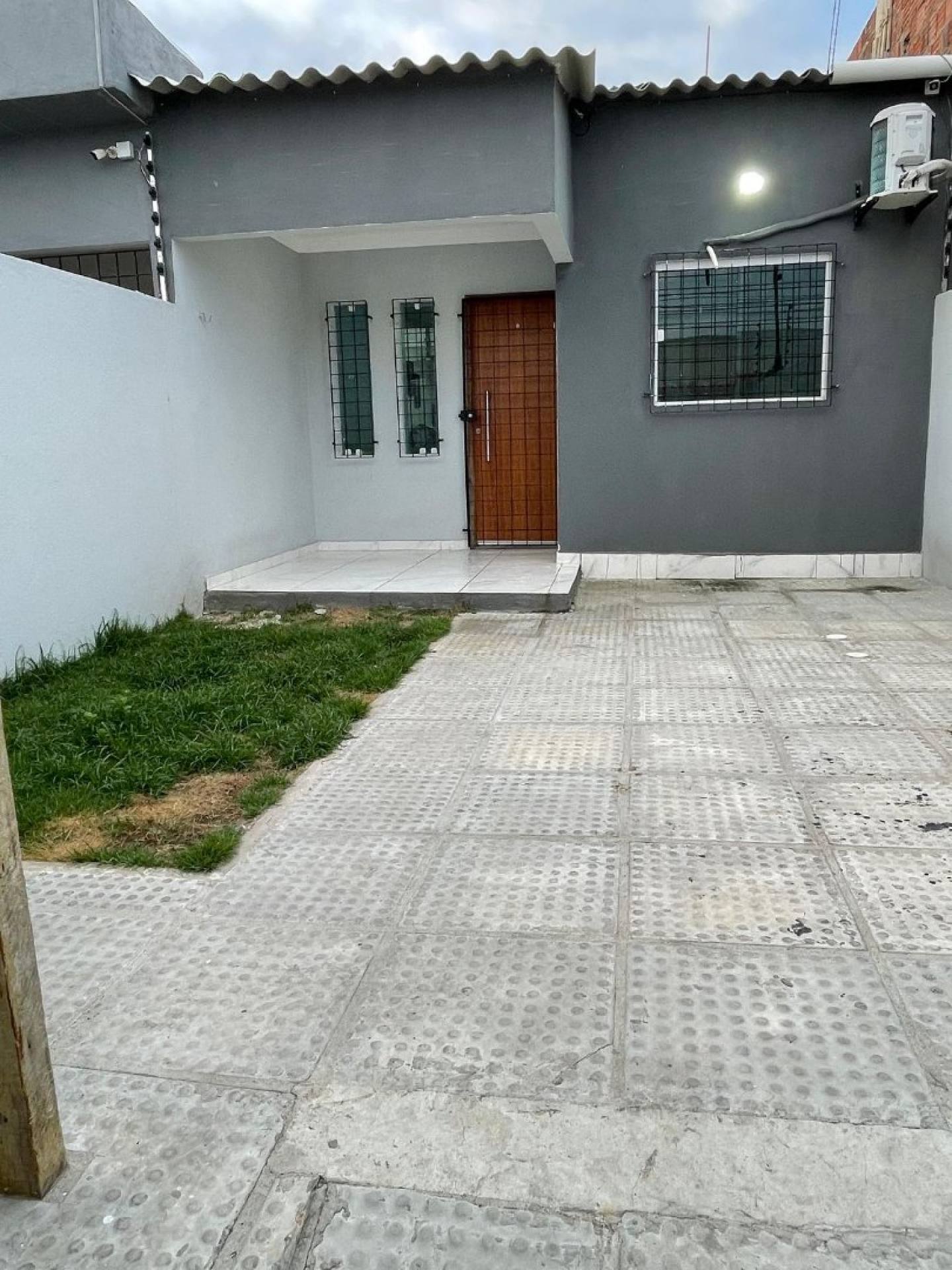CASA para Venda com Área Gourmet, Só Venda a vista.
