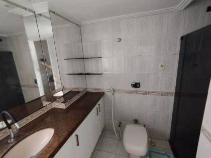 APTO PARA VENDA / EXSCELENTE LOCALIZAÇÃO