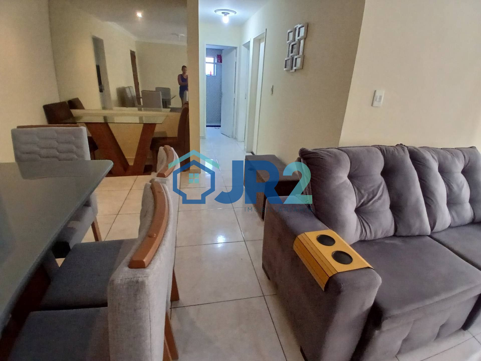 VENDA. APTO 4 QUARTOS 2 GARAGEM. IMPERDIVEL!