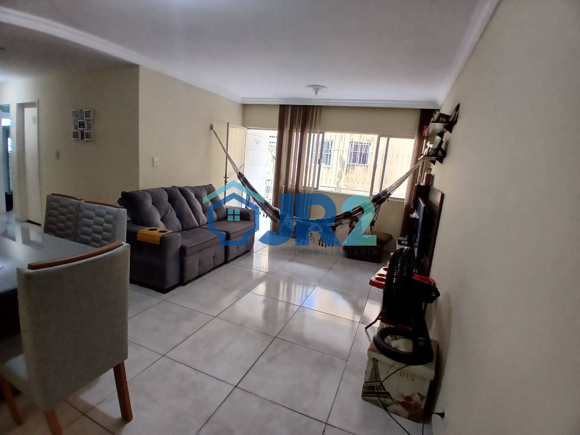 VENDA. APTO 4 QUARTOS 2 GARAGEM. IMPERDIVEL!