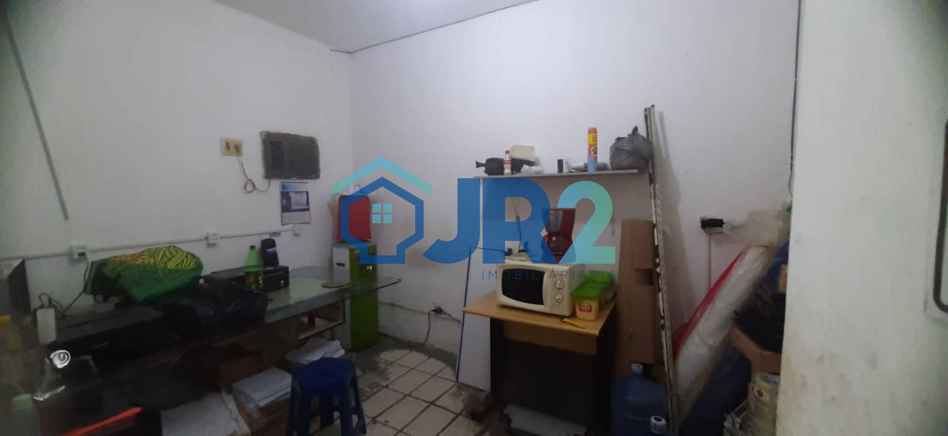 Prédio comercial à venda no centro de Paulista