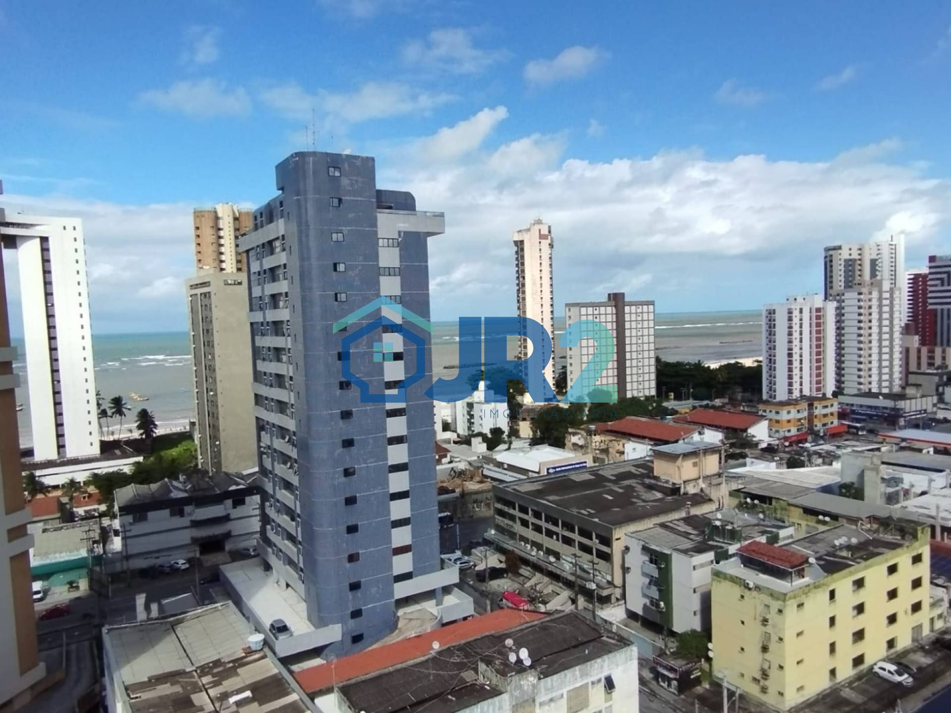 APTO DE LUXO 1 QUADRA DO MAR