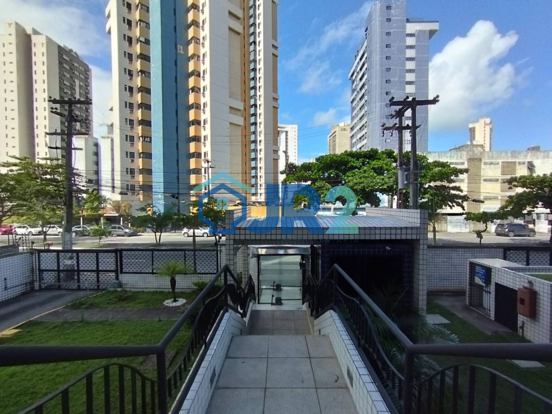 APTO DE LUXO 1 QUADRA DO MAR