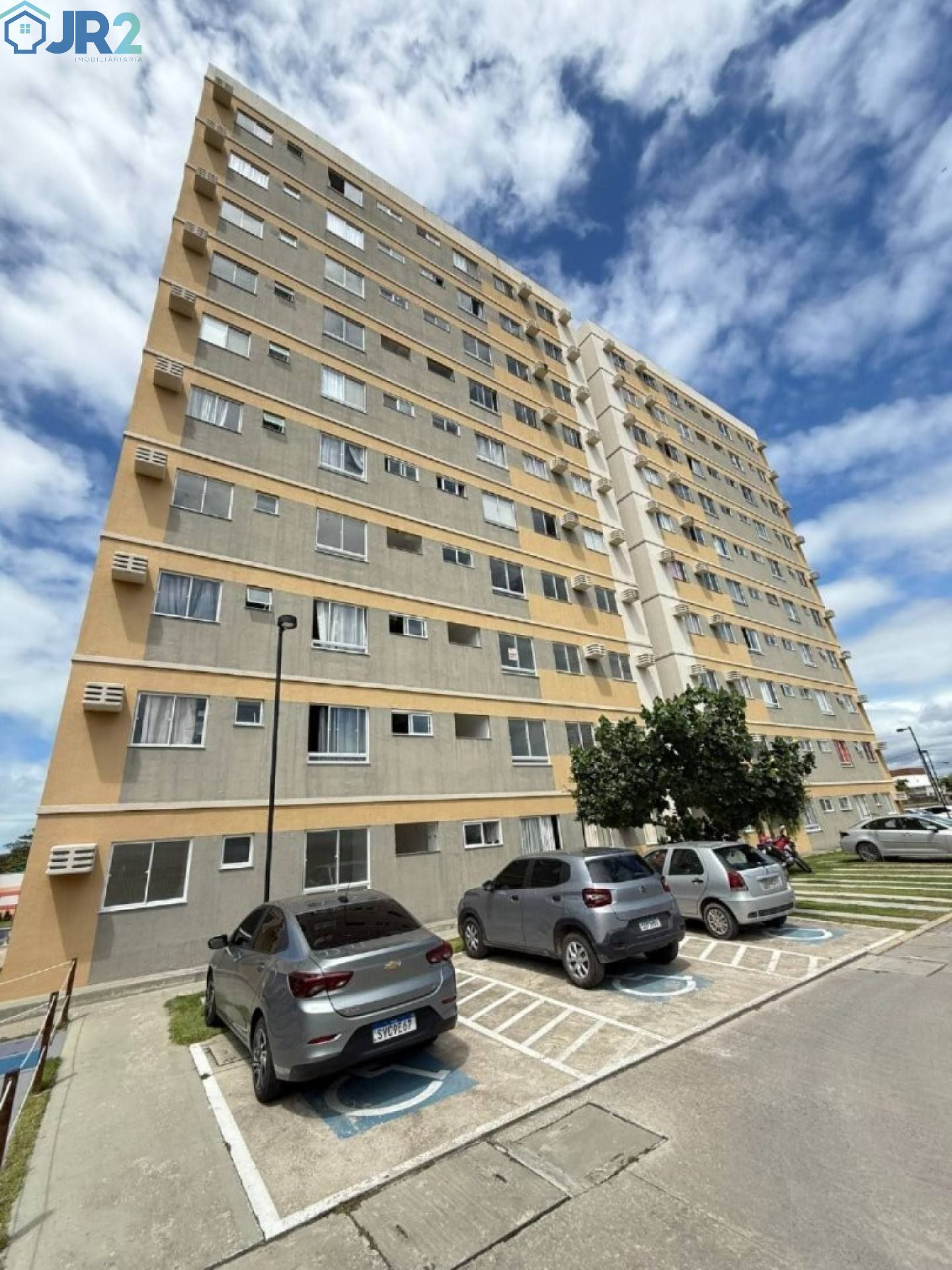 APARTAMENTOS PRONTOS PARA MORAR EM CANDEIAS(DIVERSAS UNIDADES)