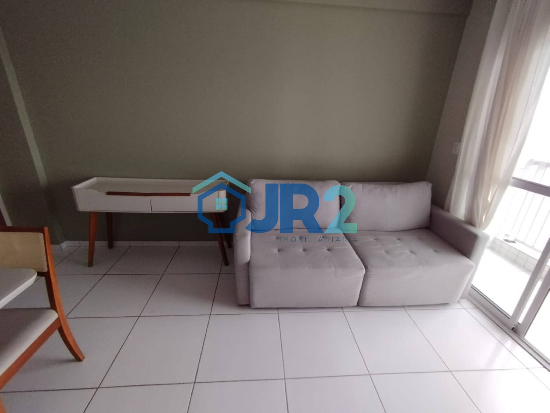 APARTAMENTO EM CANDEIAS PROX. EXTRA