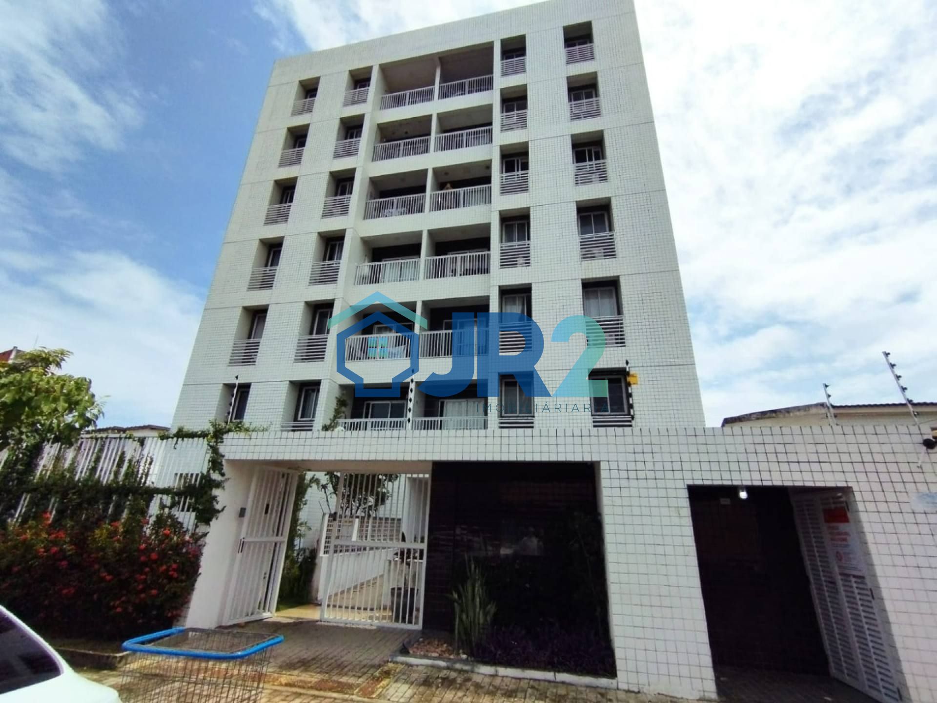 Oportunidade imperdível! - APARTAMENTO EM CANDEIAS - MOBILIADO