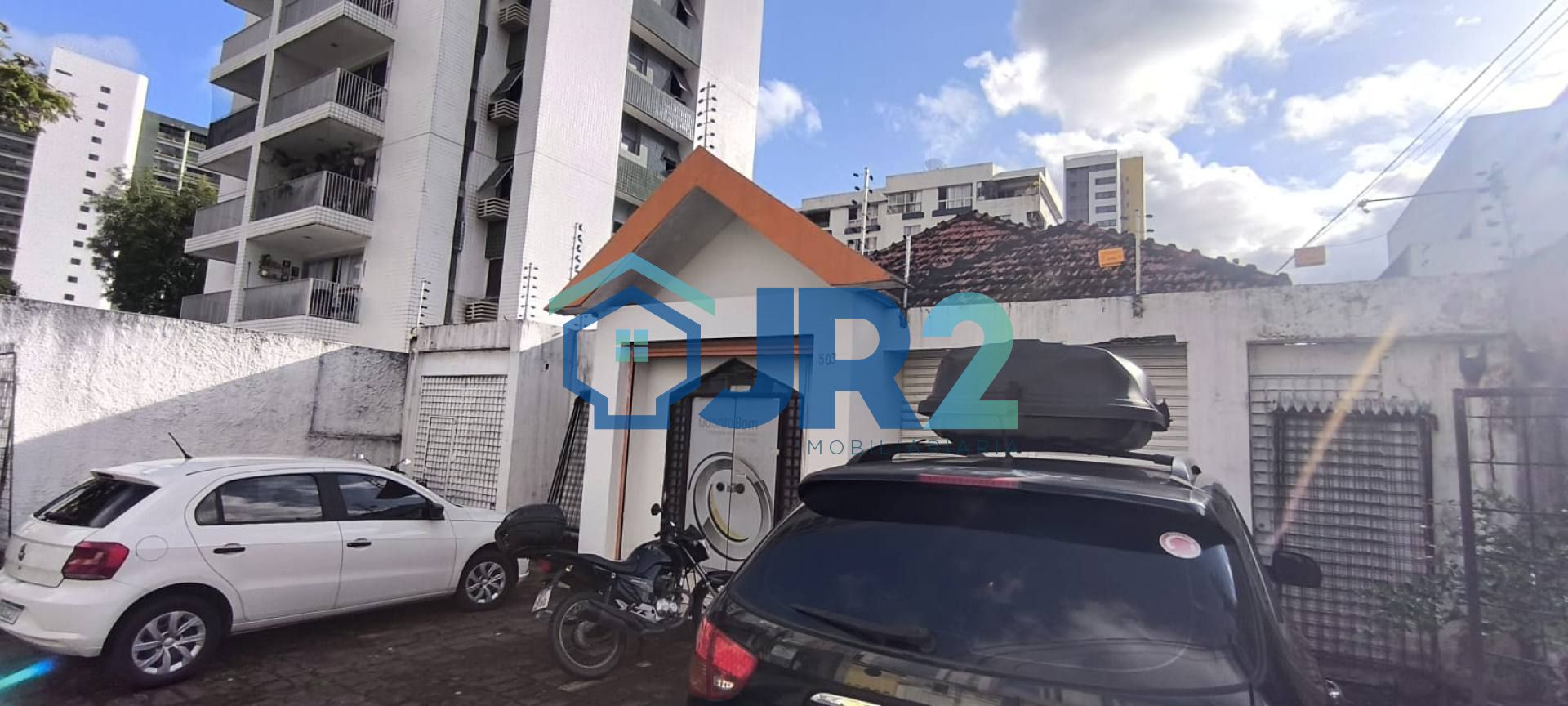 Casa à venda no coração da Madalena