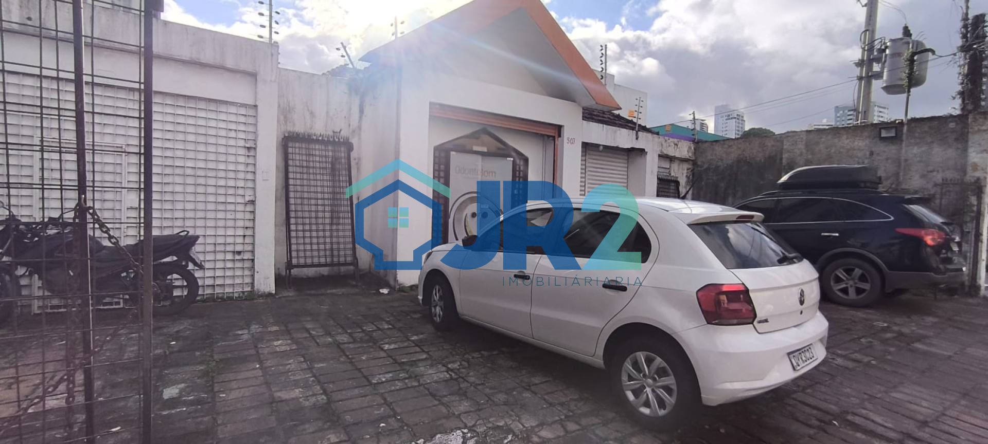 Casa à venda no coração da Madalena