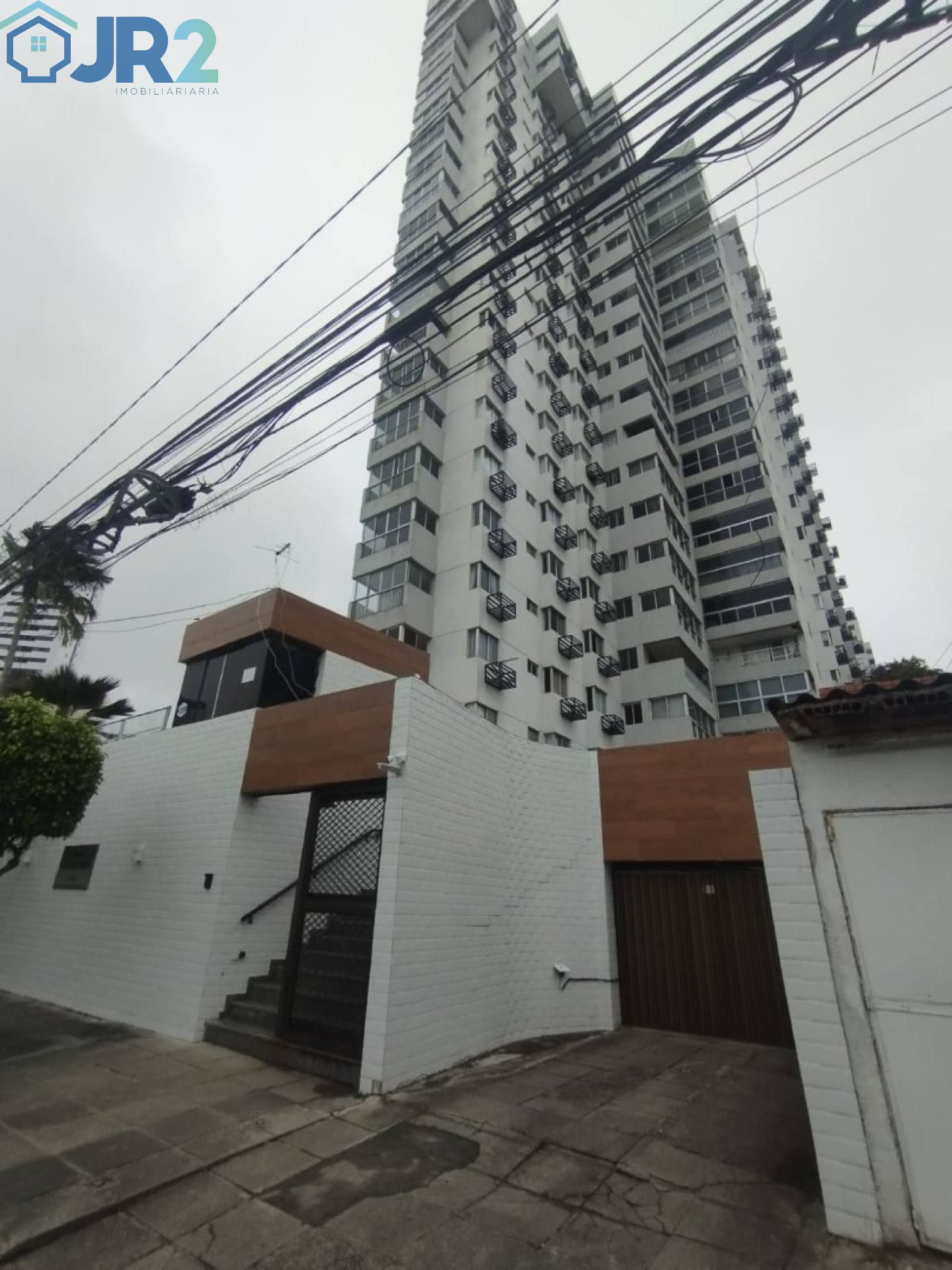 Apartamento à Venda – Localização Privilegiada, a 50m da Praia