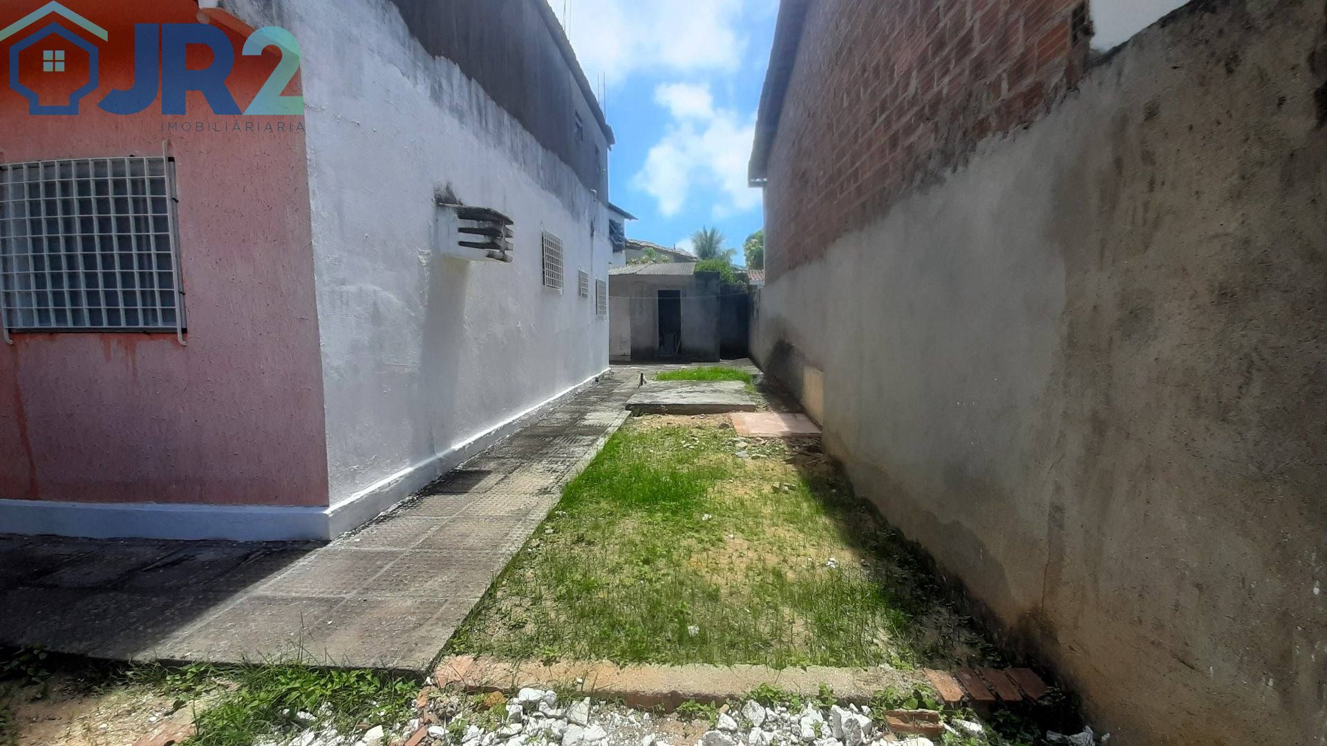 Casa com excelente potencial para venda em Jardim Atlântico, Olinda