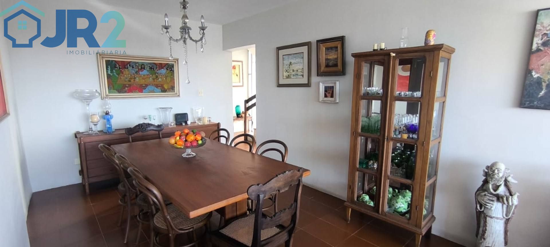 COBERTURA EM ESPINHEIRO