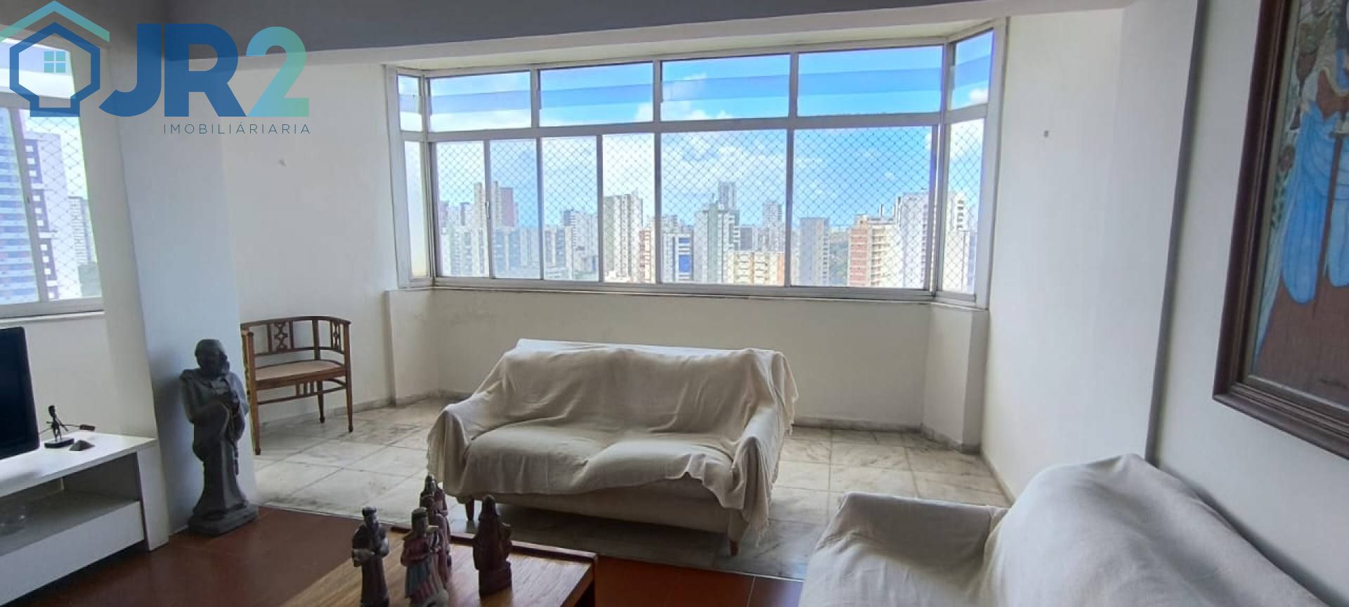 COBERTURA EM ESPINHEIRO