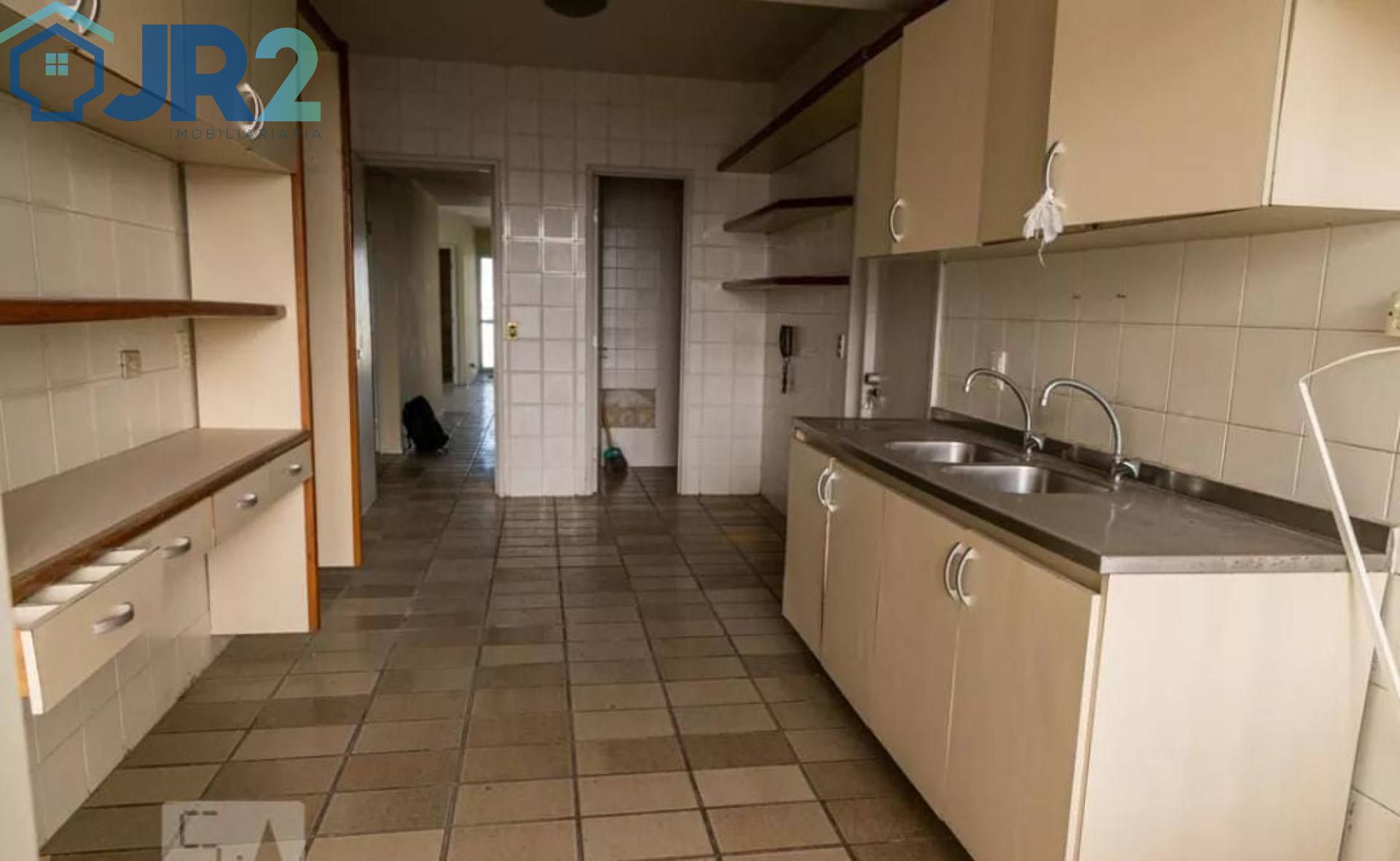 Apartamento no Espinheiro