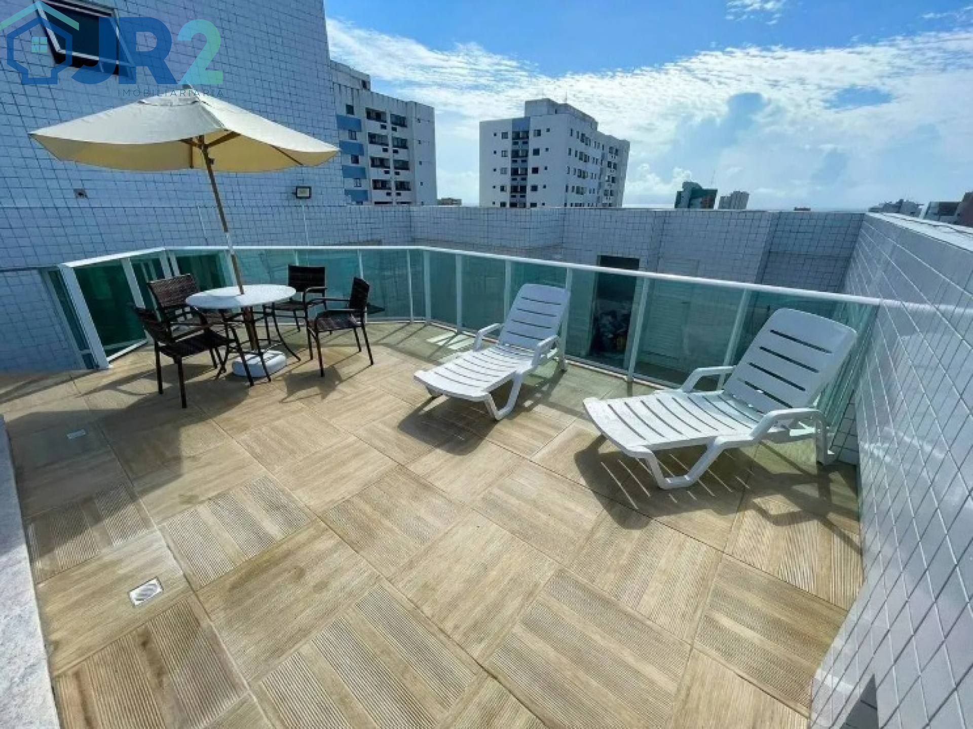 APARTAMENTO NO EDFICIO ITAPOÃ - MOBILIADO