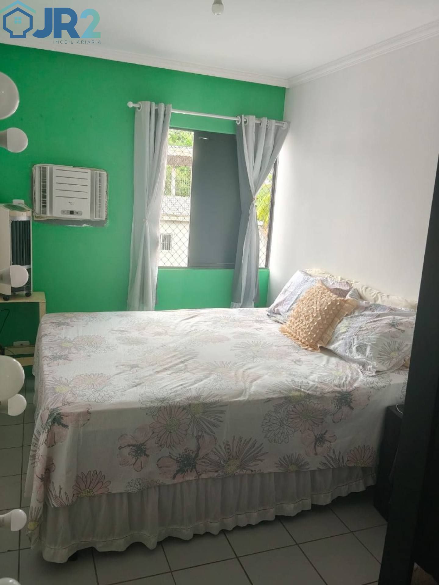 APTO PARA VENDA: 4 QUADRA DO MAR