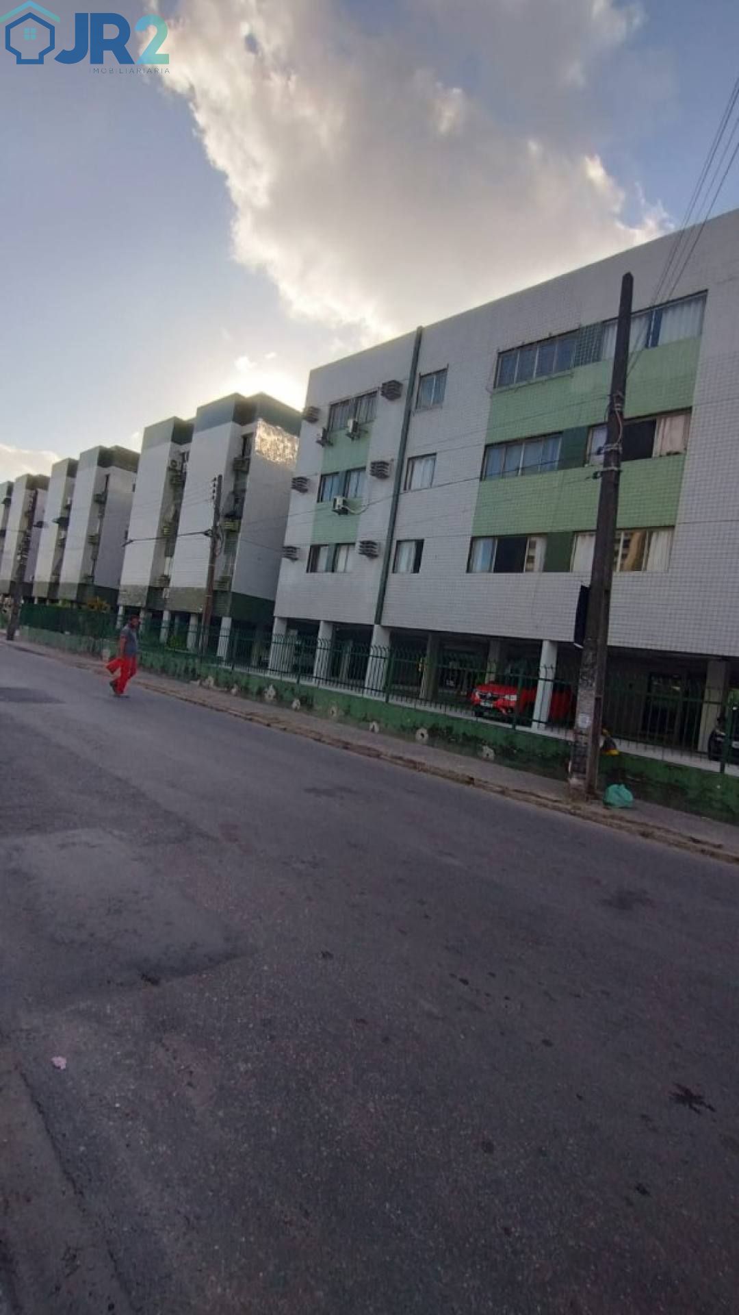 Vende apartamento na Caxangá