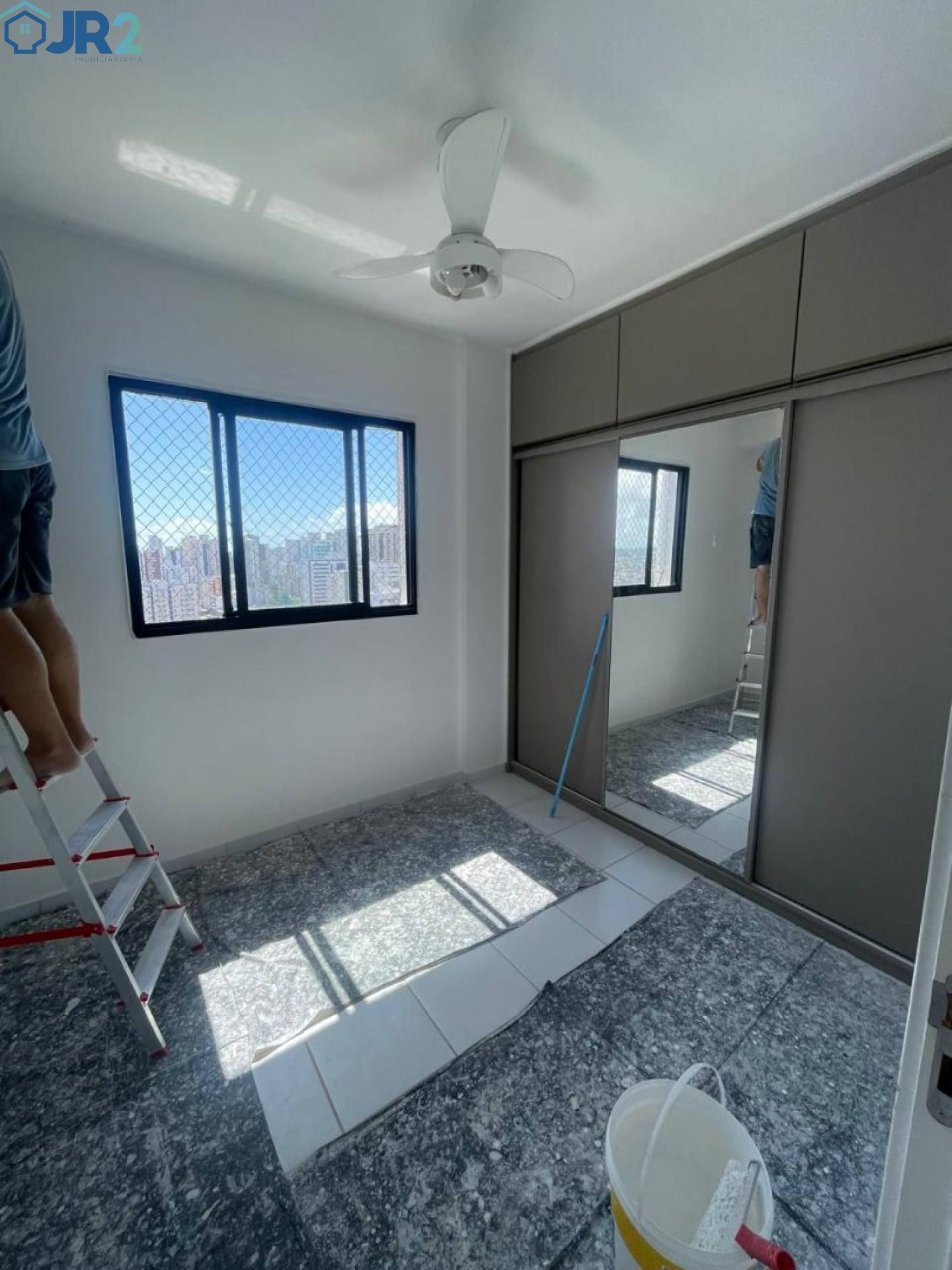 APARTAMENTO NO EDF. ALTA VISTA