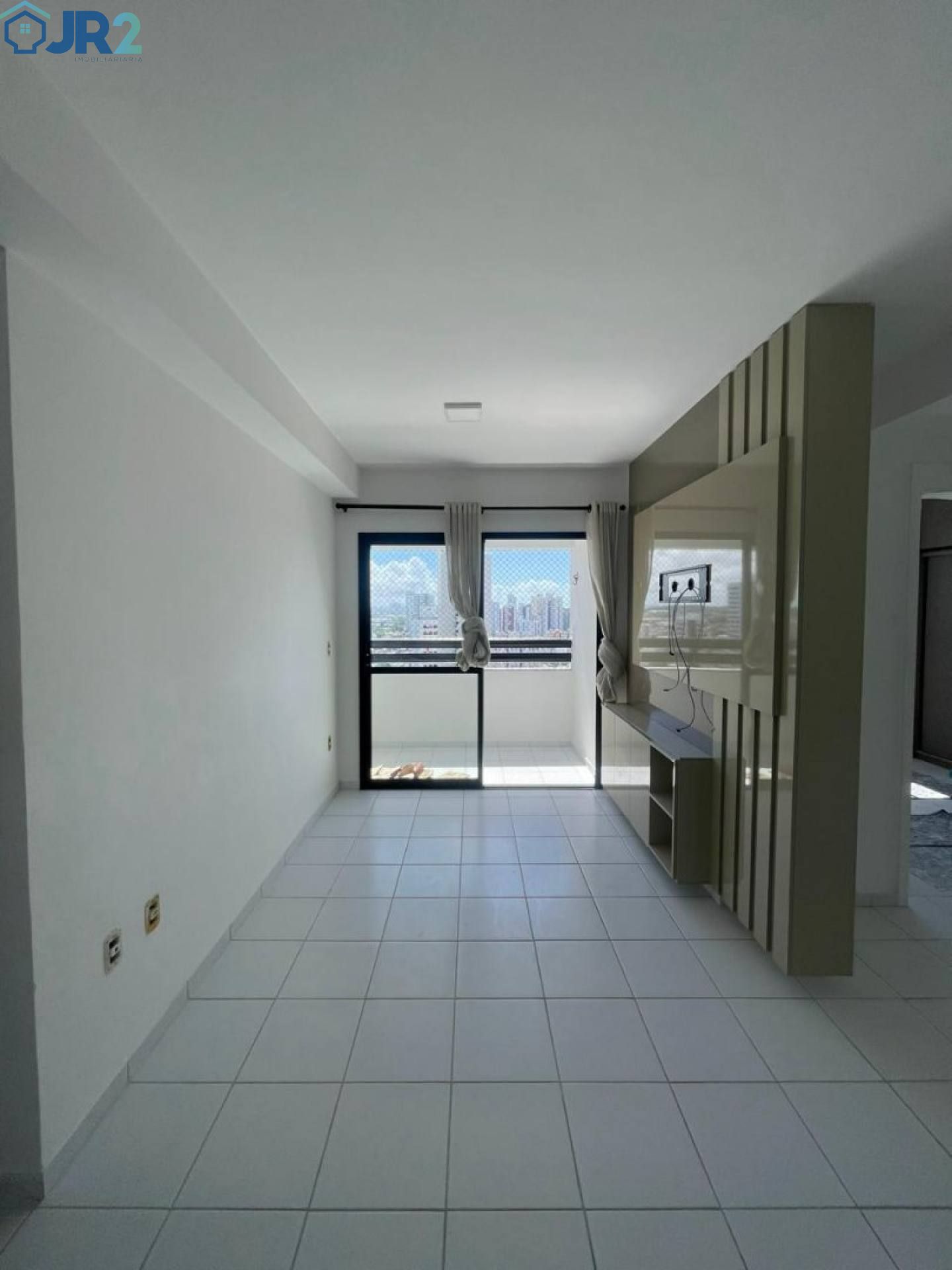 APARTAMENTO NO EDF. ALTA VISTA