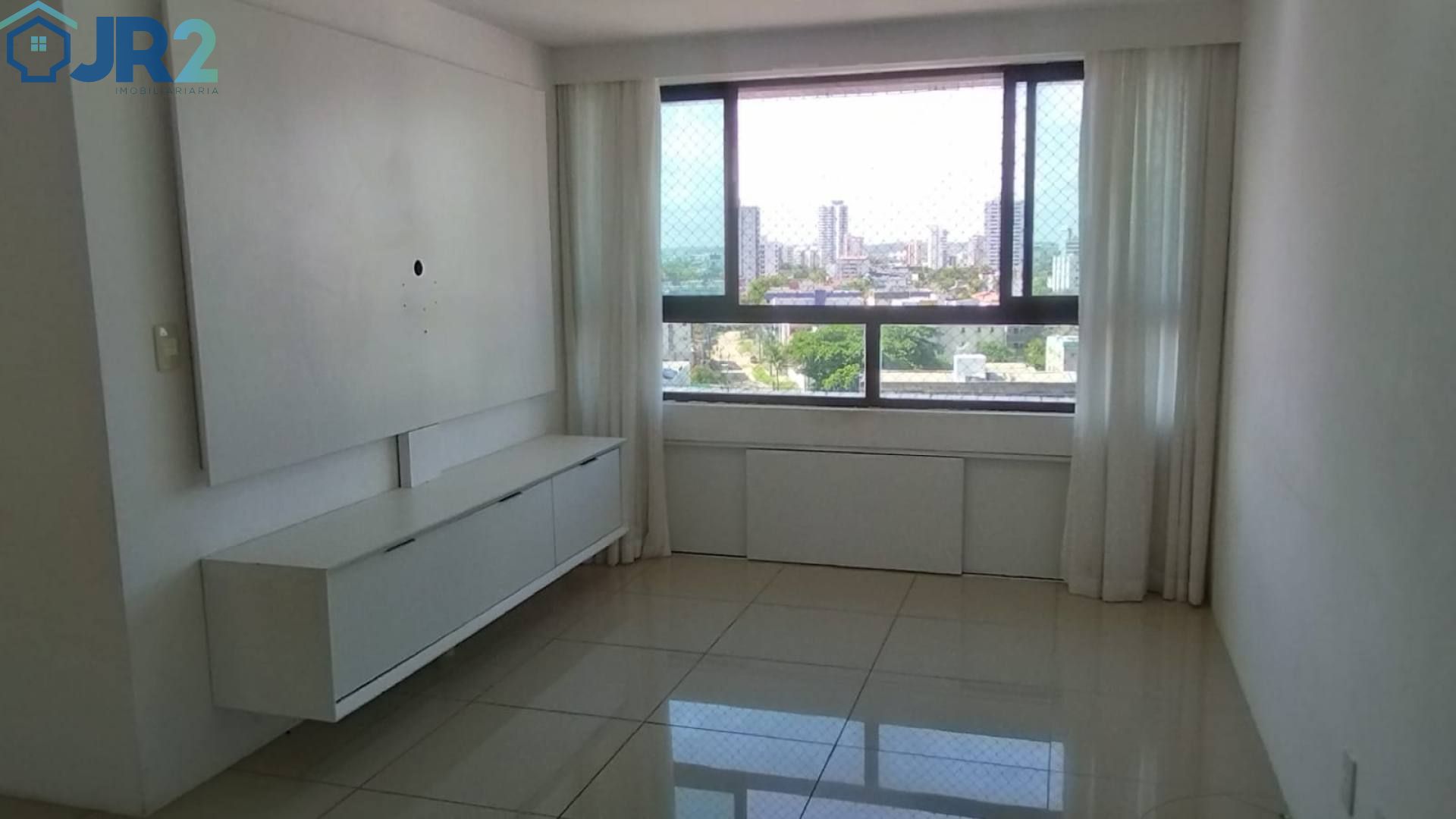 APTO EM CANDEIAS PRONTO PRA MORAR