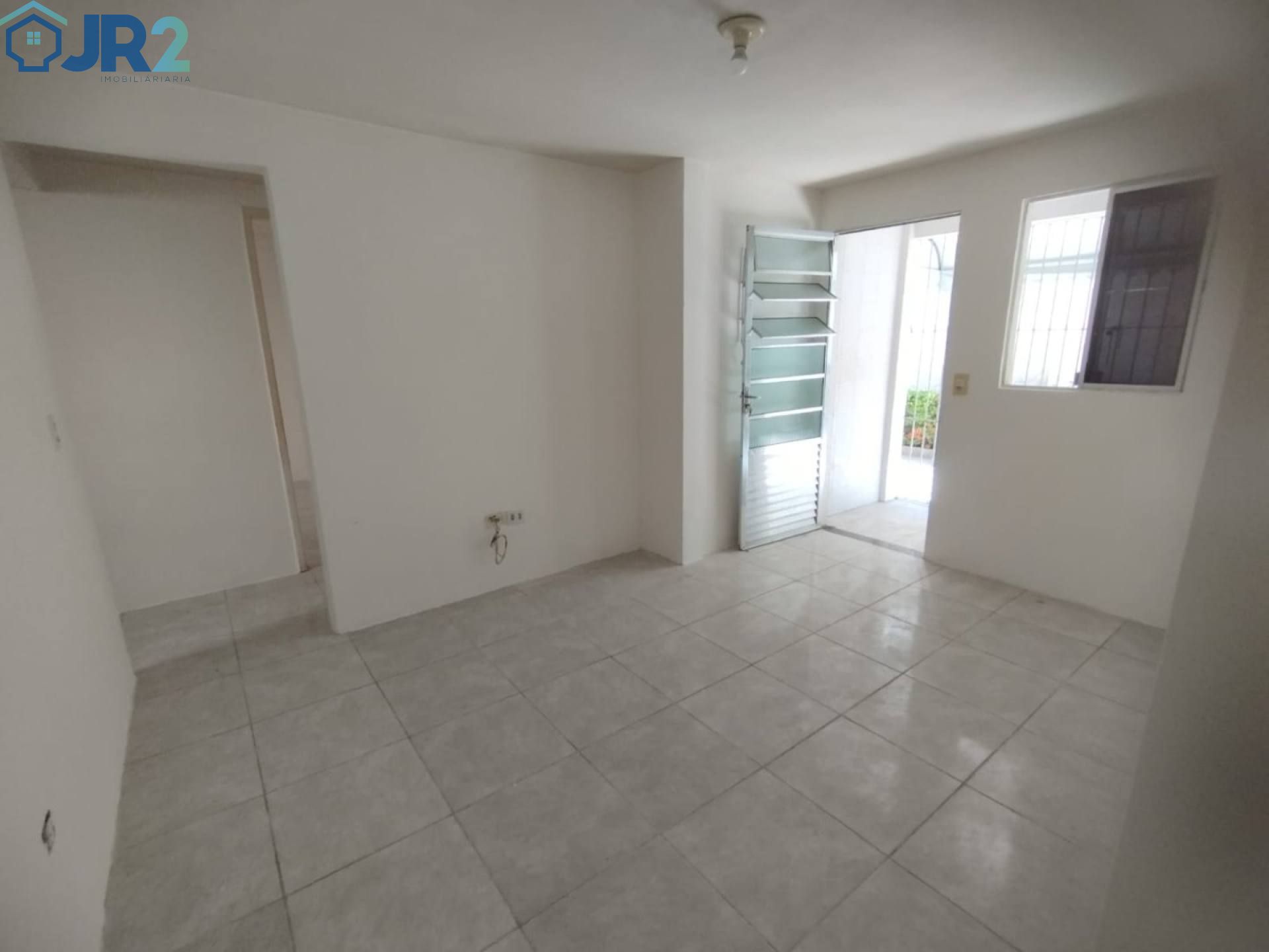 CASA EM CANDEIAS PRONTA PARA MORAR