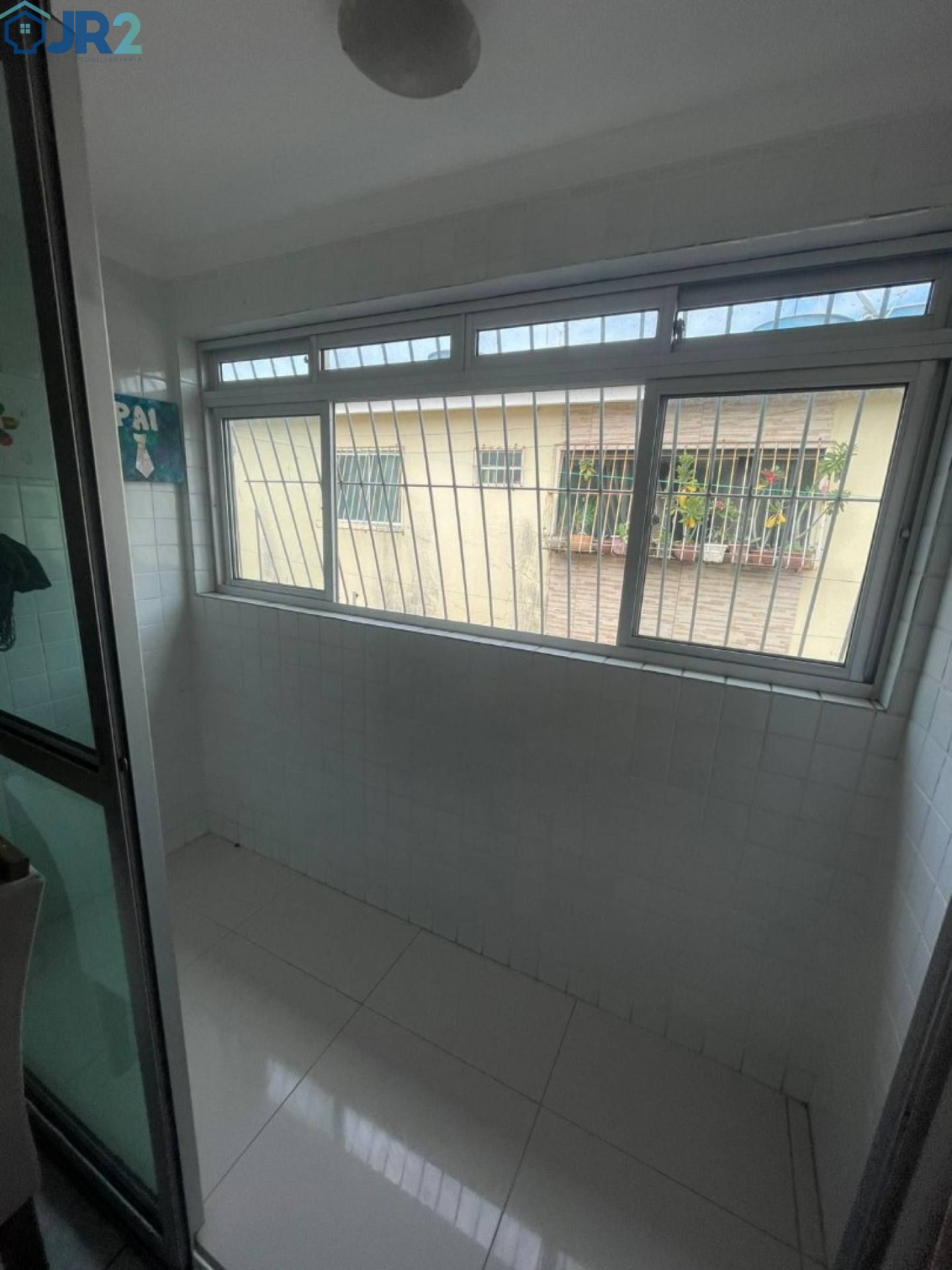CASA EM CANDEIAS PRONTA PARA MORAR