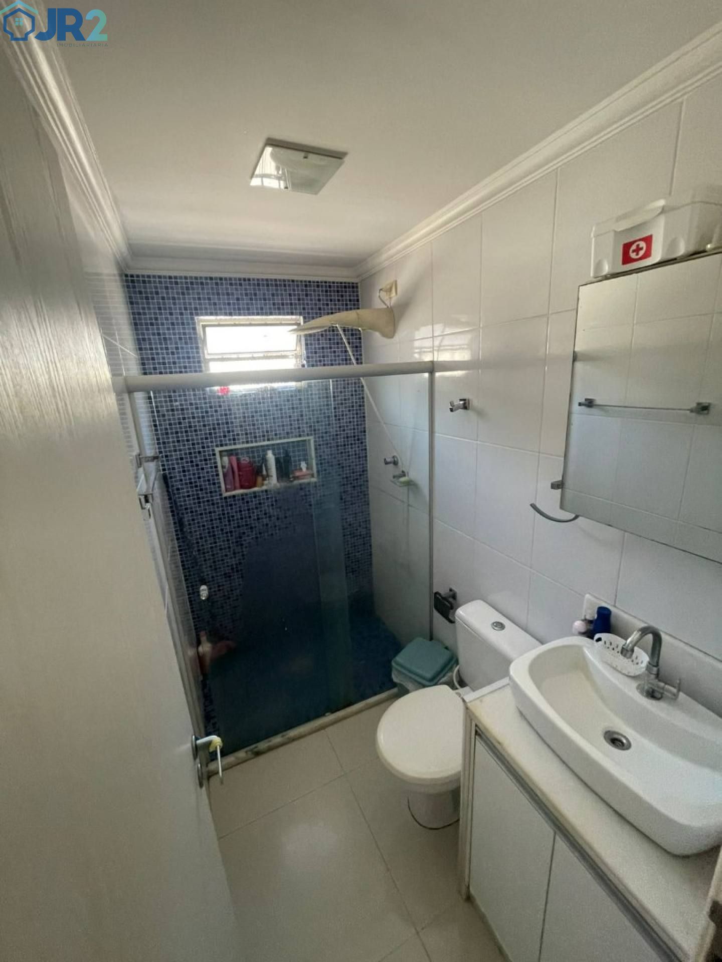 CASA EM CANDEIAS PRONTA PARA MORAR