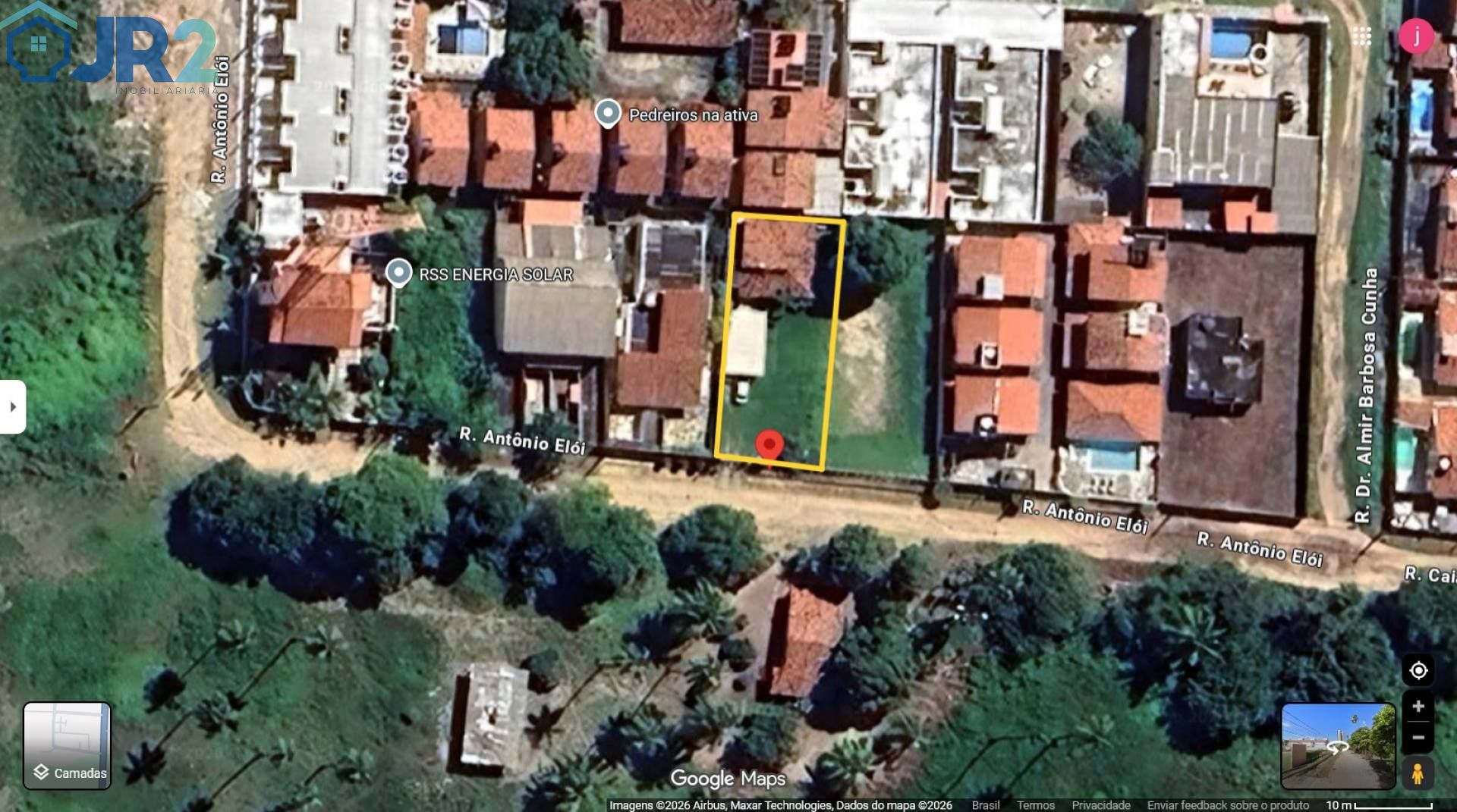 Casa com terreno amplo à venda em Maria Farinha